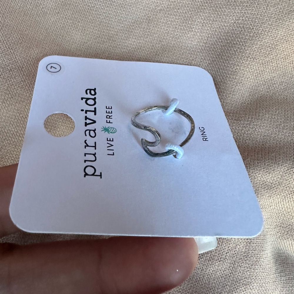 Pura Vida Silver Wave Ring
